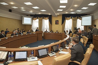 Пять вопросов обсудили на заседании комиссии Думы Иркутска по ЖКХ и благоустройству