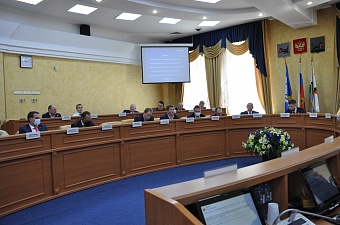 Внеочередное заседание Думы Иркутска состоялось 14 мая