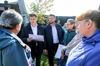 Депутаты Думы Иркутска обсудили с жителями СНТ «Черемушки» необходимость запуска школьного автобуса