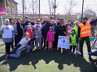 Депутат Алексей Распутин организовал в своем округе семейные старты «Мама, папа, я – спортивная семья»