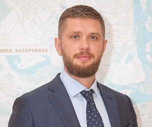 Евгений Стекачев одержал уверенную победу на выборах депутатов Думы Иркутска седьмого созыва, набрав 1,7 тысячи голосов