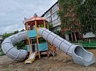 Благоустройство дворов, установку детских, спортивных площадок и озеленение сделали в 2022 году в округе №10 депутата Максима Булдакова