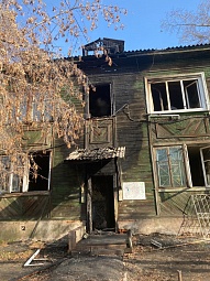 Дума Иркутска поддержала обращение к мэру о необходимости в кратчайшие сроки расселить людей из сгоревшего дома на ул. Мухиной, 24