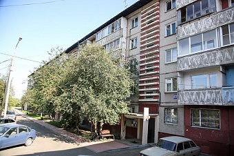 После вмешательства Думы Иркутска администрация обратила внимание на проблемы жильцов дома №277 в Академгородке