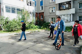 Депутаты Думы Иркутска участвуют в проектировании благоустройства дворов на 2021 год