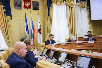 Евгений Стекачев: Дума обратится к областному министерству с просьбой обследовать в Иркутске МКД с низкой сейсмоустойчивостью