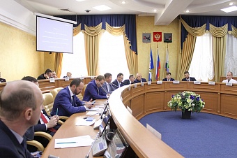 Депутаты намерены не допустить кризиса в Управлении капитального строительства Иркутска