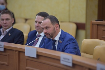 Депутаты приняли новую редакцию Положения о Молодежном парламенте при Думе Иркутска